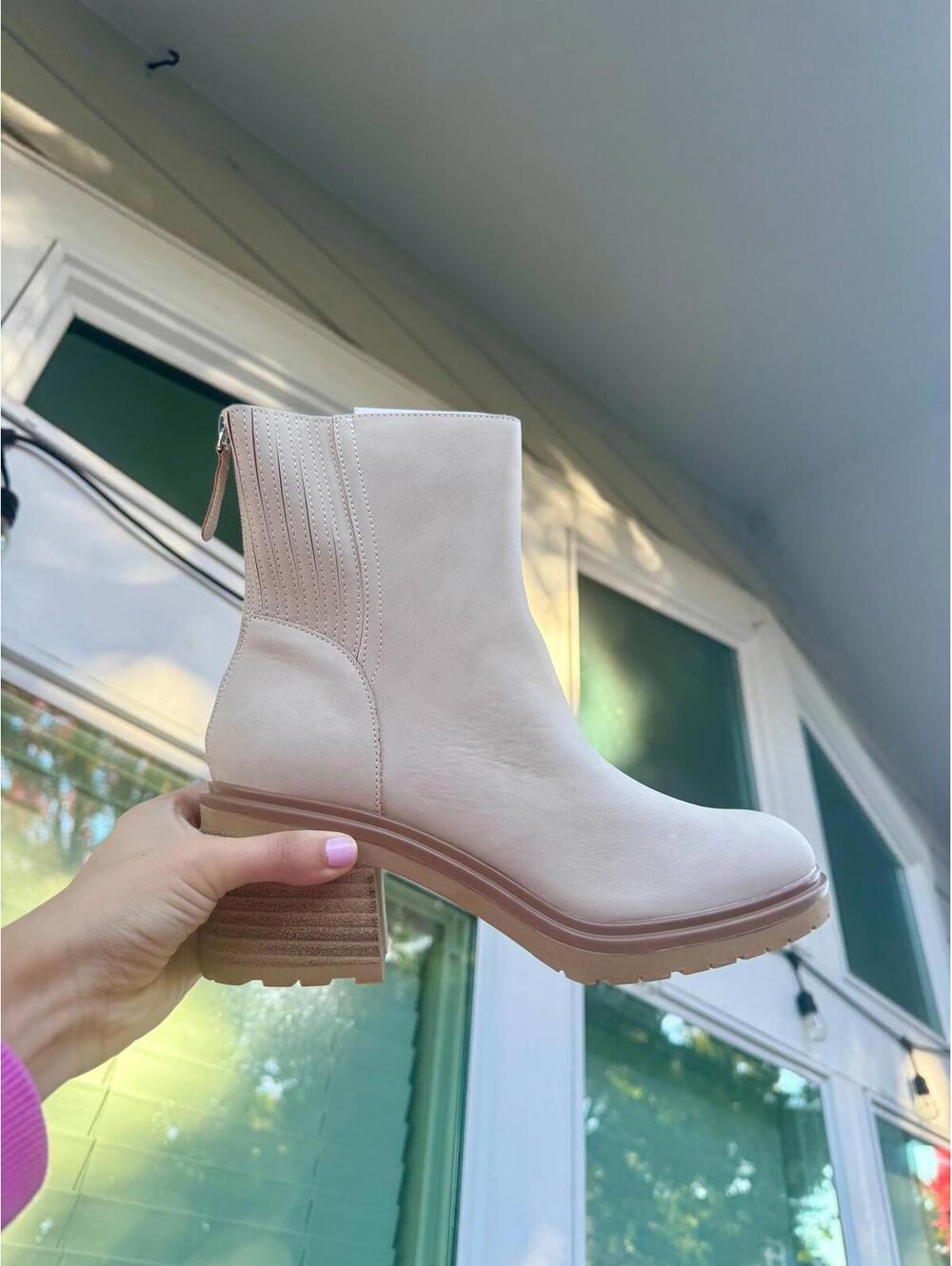 The Megan - Lug Chelsea Booties (Oasis Society)   [COPY]